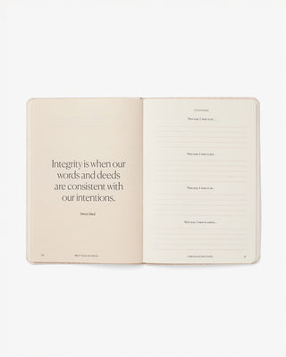 Best Year Journal Essential - Oat